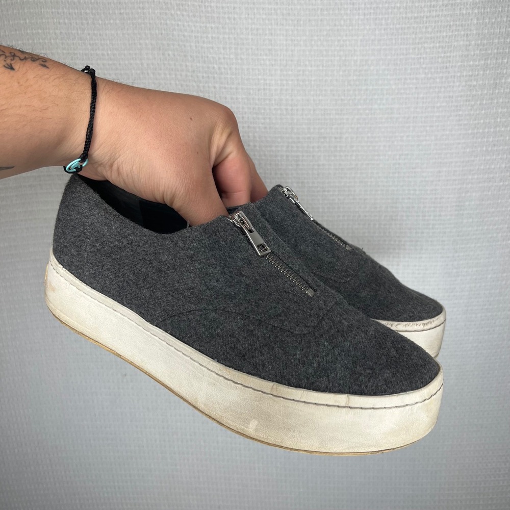 Vince Warren Grey Wool Felt Front Zip Platform Sneakers Shoes Womens 8 M EUR 38